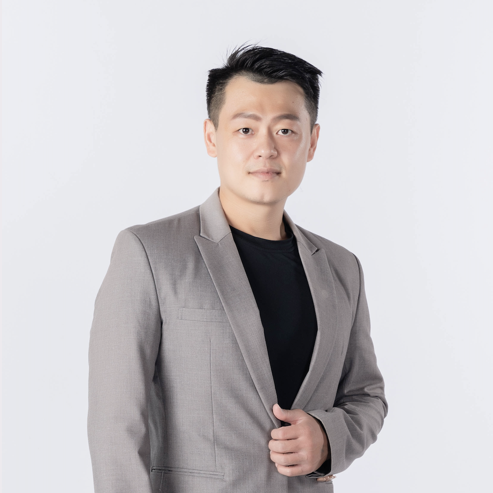 Mr江湖 房產教練照片半身 Mr江湖 房產教練照片